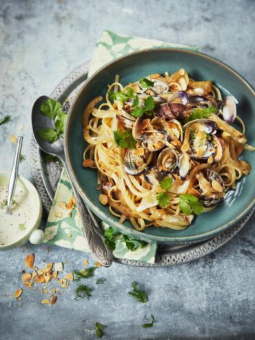 Linguines aux palourdes, citronnelle et lait de coco