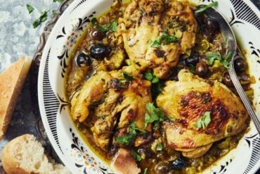 Poulet aux olives et chou pointu