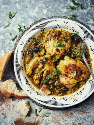 Poulet aux olives et chou pointu