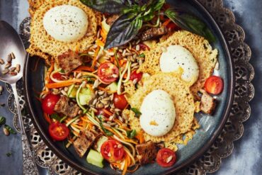 Salade aux œufs croustillants