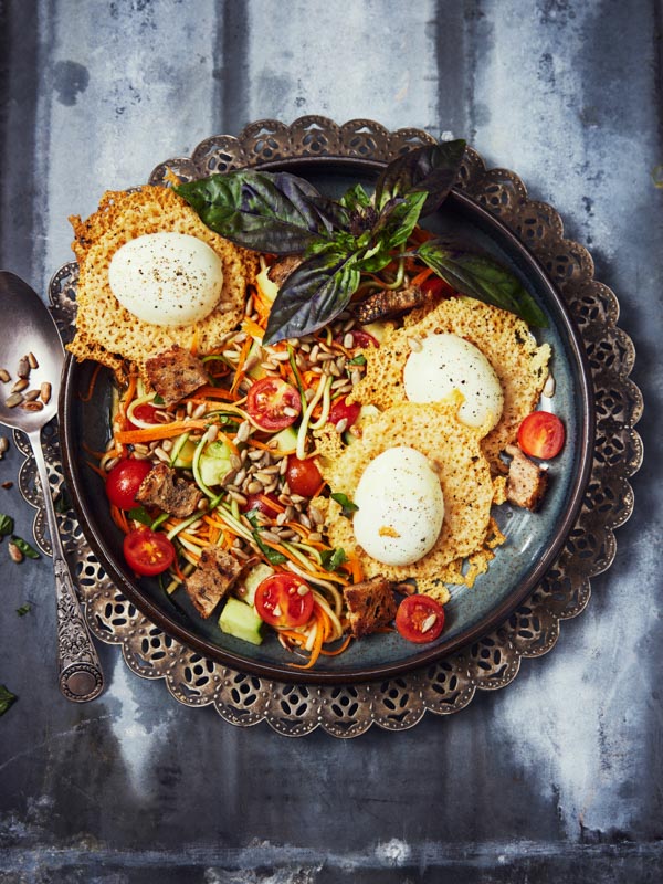 Salade aux œufs croustillants
